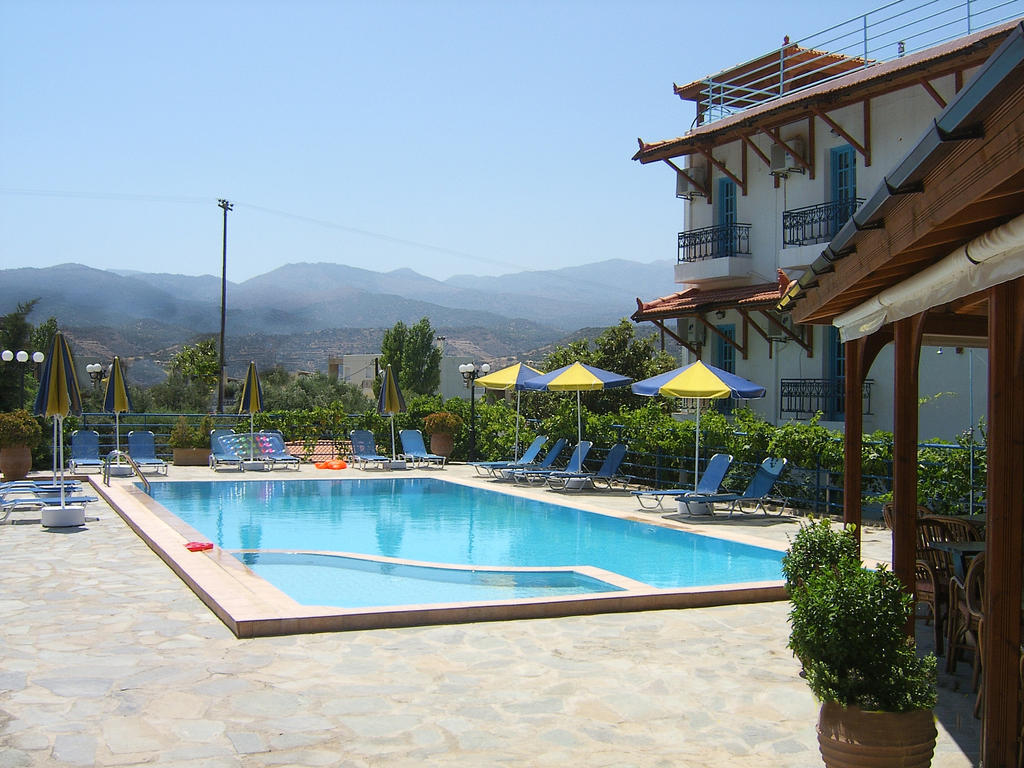 Stavros Apartments Istron Extérieur photo
